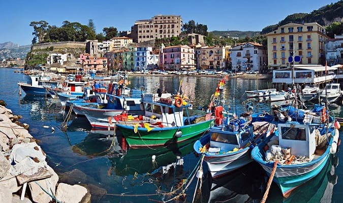 Pontos Turísticos da Itália: Marina Grande Sorrento