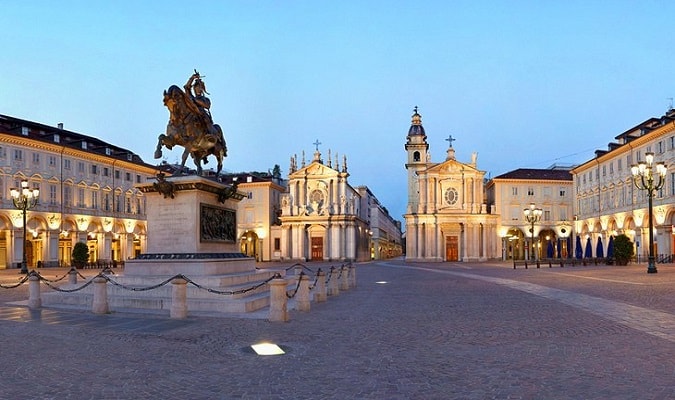 Pontos Turísticos da Itália: Piazza San Carlo Turim